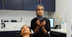 Read more about the article Do Dental Implants Hurt? What the Procedure Actually Feels Like